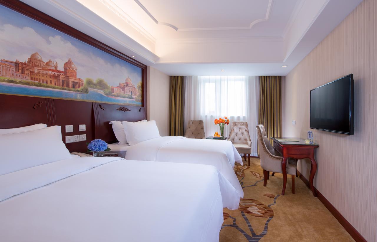 Vienna Hotel Chaoyang Наньнін Екстер'єр фото